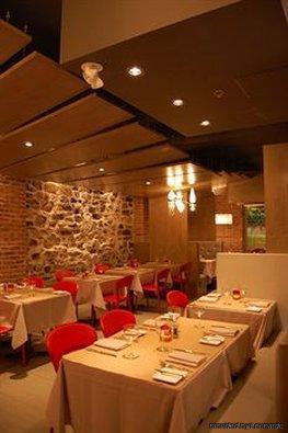 Place D'armes Inn Quebec City