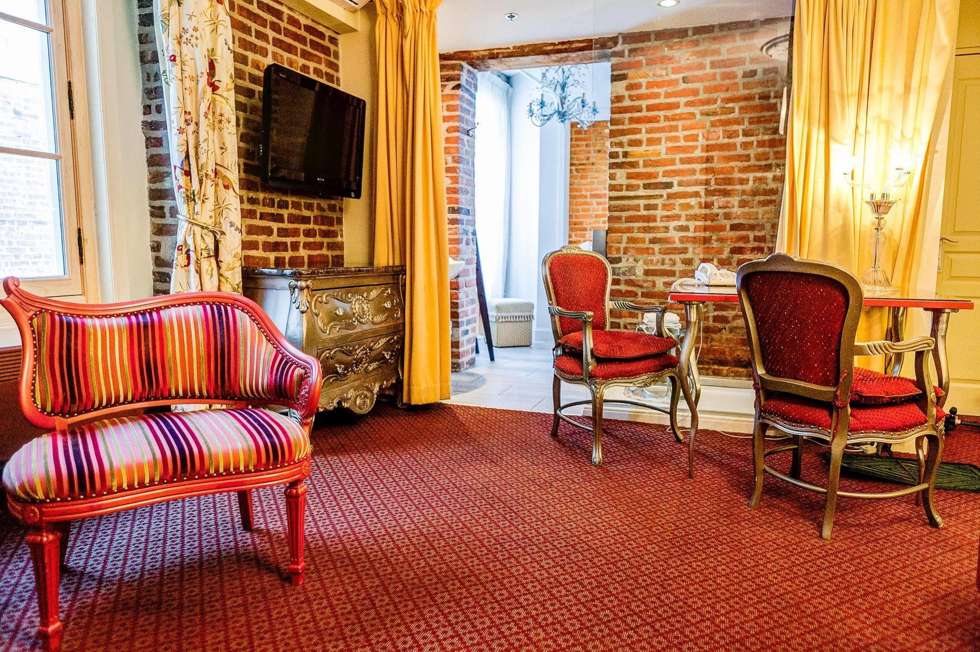 Inn Place D'armes 4*